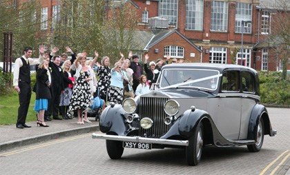 Nixons Wedding Car Hire